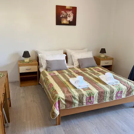 Apartment Klaudio *